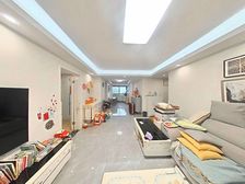 金钻苑(南区398弄 3室2厅2卫 精装修 344万元
