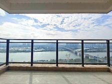 头排270度无遮挡江景 全新未住 业主急卖 龙光天瀛南向四房