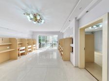 小康城 4室2厅 148.59平 一楼带花园