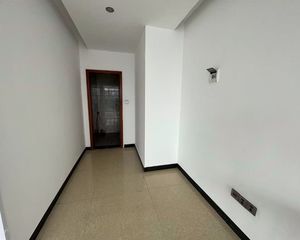 腰斩捡漏正地铁 华晨 华雅国际财富 甲级写字楼 业主诚心出售