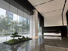 特价68元 免租2个月光峰科技大厦 精装300平 带家私高层