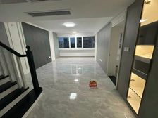 江诚苑 带双车位 交通便利 近地铁 满五 精装可拎包入住