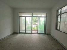 雅居乐名门 4室2厅 236㎡ 毛坯