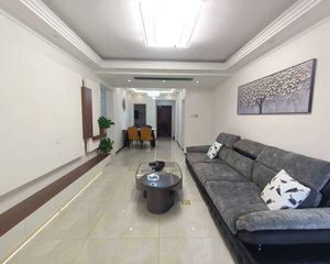 急售三中学区紧邻滏阳河金域蓝湾精装三居室拎包入住老证