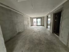 次新电梯洋房低密改善标杆,10号线地铁+55万方万象城商业体