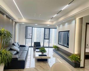 珠江东方明珠满五 电梯房 环境好 精装可拎包入住 中间楼