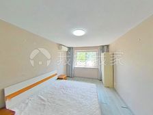越秀路街恩德东里2室1厅