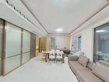 新城西岸公园 车位充足 次新房 周边配套成熟 一梯一户