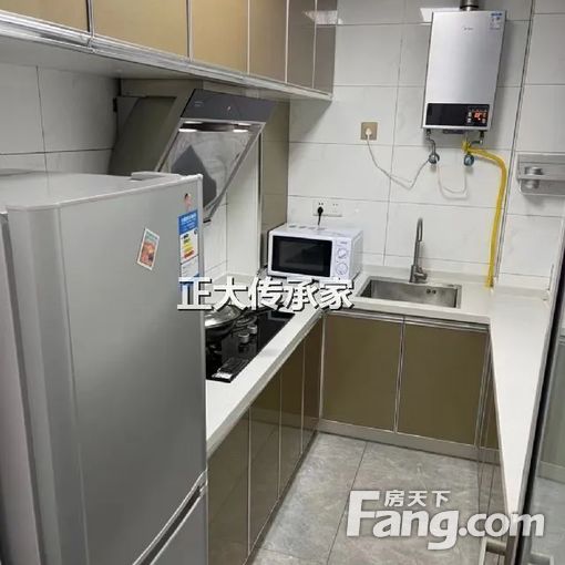 建城丽都南向高层两居 电梯精装 2000元押一付三