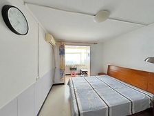 金街 久安里 1楼 一室一厅 精装修 位置挺好 35万总价低