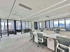 光峰科技大厦 300平 全新精装修 留仙洞地铁口 格局漂亮