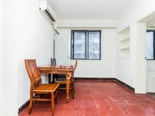 中间楼层全明一房,边套户型正气,看房随时方便