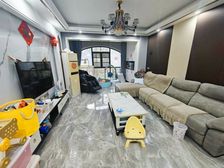 带百平大露台,地铁口,联泰精装通透三房,采光视野无档,急售