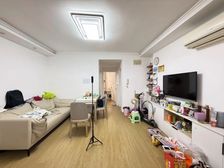 热门小区双轨交汇 新挂牌精装修2楼 置换诚意售看房方便