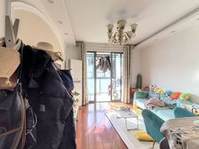 金霞苑 精装南向两房 满五带阁楼 近地铁