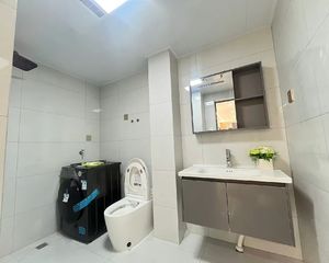 卓雅豪庭南北通透实用三居 精装中层户型 总价61万