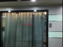 静安寺地铁口,300平精装带家具工业风,送大露台24空调
