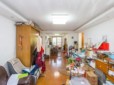 江桥三村四街坊 正规2居室 小区环境 步梯房