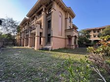 200平大花园丨三盛国际海岸边套别墅丨有天有地上下四层带车库