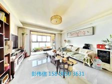 业主出国抛售 降.价200万 带车位 电梯高区 有车位