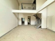 旭辉南入户 一楼有卧室共享可土建带小院地下室两车位