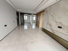 朝阳东三环 中建星光里 三居2车位