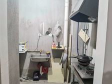 曹路 出行方便 满五 电梯房 朝南 次新房 近地铁