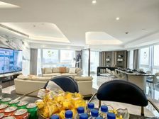 浦东地标建筑旁,送豪华装修,拎包入住,带产权车位!看房有密码
