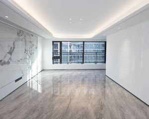 中海悦府南北通透三居 精装中层137平310万