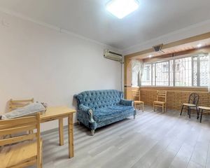 横过街楼街74号2室1厅东