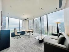 前海周大福金融大厦豪装300平带豪华家具 高层看海景 享补贴
