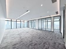宝安中心地铁口开发商直租198平高层精装修双面采光壹方城商圈
