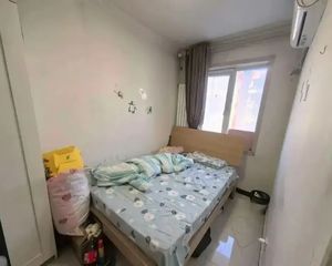 石园东区大1居婚房装修朝向采光好总价钱低