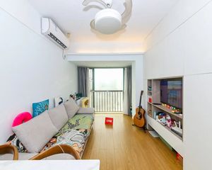 罗湖置地逸轩两房,近地铁口,低门槛上车,拎包入住