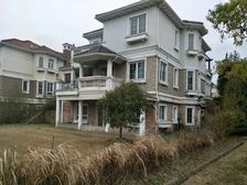 低于市场价400万急卖 绿洲千岛靠河大花园别墅 毛坯可改建