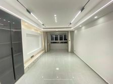 220出 房东 了 装修一天未住 硬装30 全送