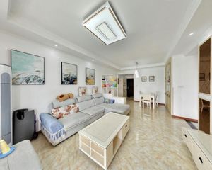 棠湖泊林城 3室2厅 南