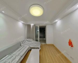 北海公园正规三房,采光楼层 户型方正 南北通透 房东诚心出售