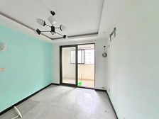 小三房 临地铁 南北通透 装修好 产权清晰 中间好楼层