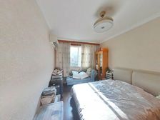 裕兴花园 中间好楼层 南北通透 精装修 商品住宅