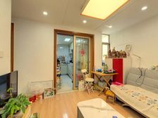 莘松书包 小区中心位置 南北两房 核心地段 生活便利