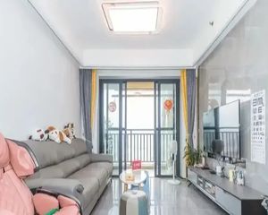 (急)远洋新天地 刚需3居 东南向精装修 视野开阔