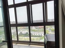 精装全配 资金周转 诚必售 带标准好车位好位置 大放价50万