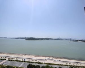 无敌一线全海景 雅颂湾 中间楼层 可按揭 格局靓 南北通透