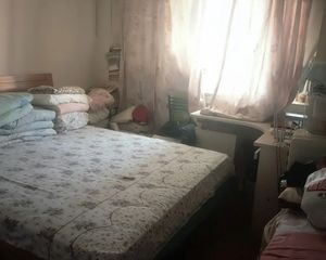 马家堡路8号院 南北通透两居 满五 顶层视野佳