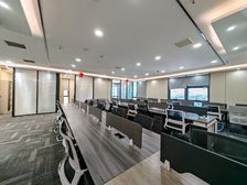 新装修高品质 龙湖时代天街精装带家具办公室出租