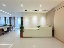 中央公园248平精装只租7000多 电梯口 停车免费拎包办共