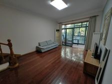 10号线地铁旁1楼带院子,南北通透品质舒适,华师大附属学校
