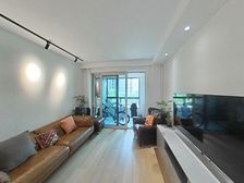 三房二厅+南北通户型+动静分离+开窗见景+采光充足+诚售