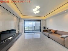 急,精装修南北普通住宅117.75平米急售,看房随时